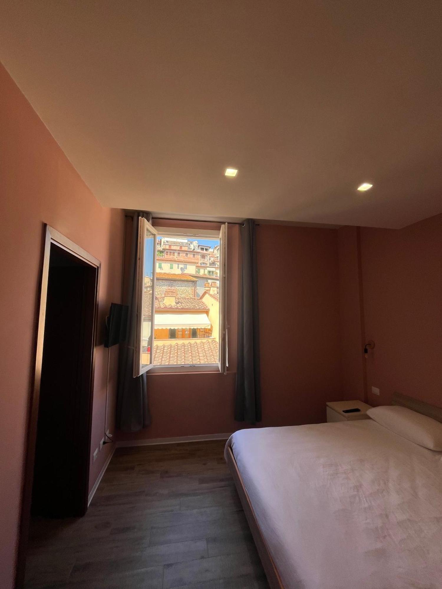 Casa Nel Borgo Di Capraia มอนเตลูโป ฟิโอเรนติโน ภายนอก รูปภาพ