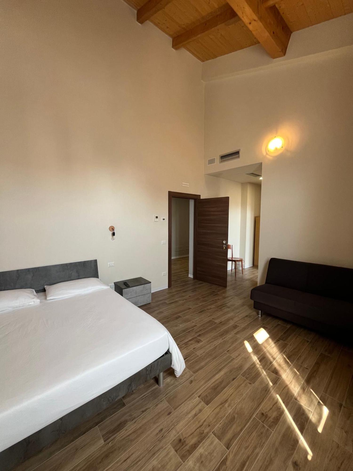 Casa Nel Borgo Di Capraia มอนเตลูโป ฟิโอเรนติโน ภายนอก รูปภาพ
